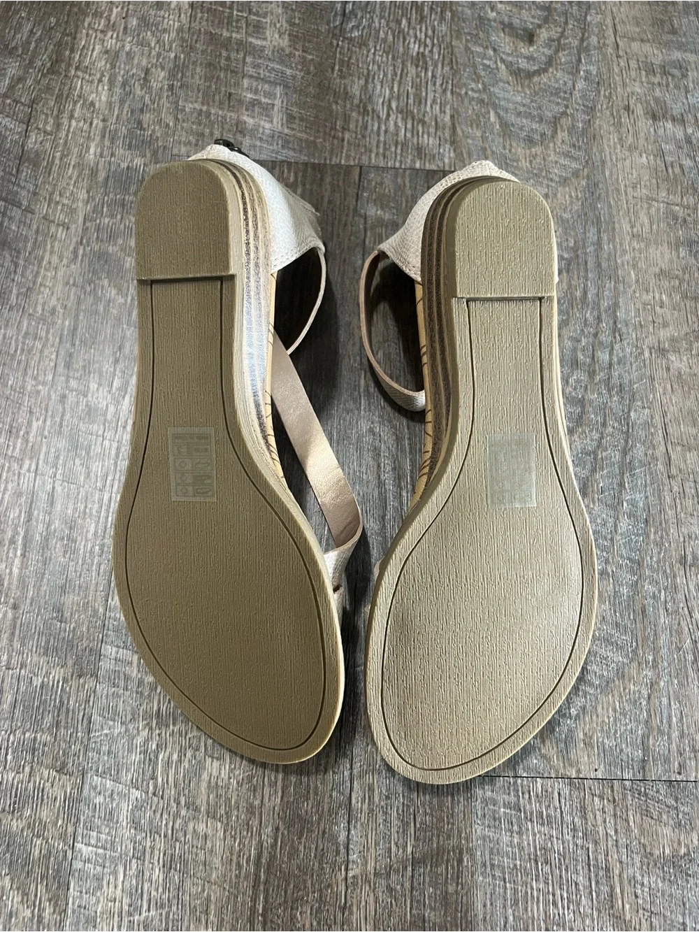 Blowfish Malibu Beige Strappy Sandals, Girls Size 3